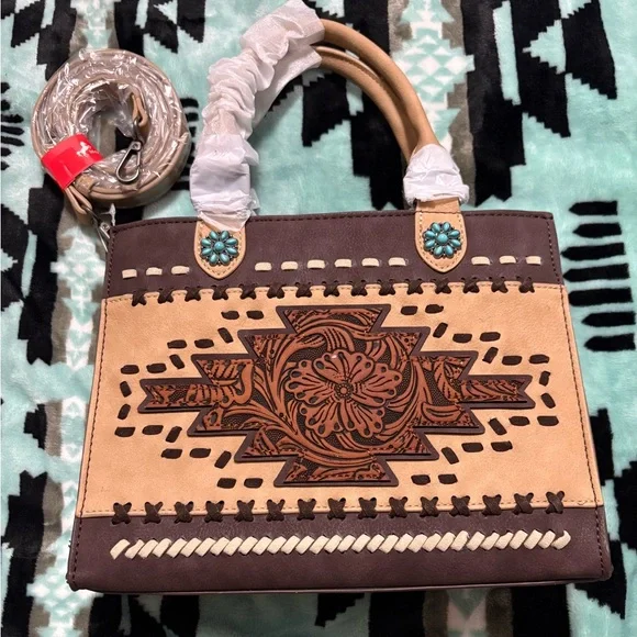 Montana West tote/crossbody - Picture 1 of 4